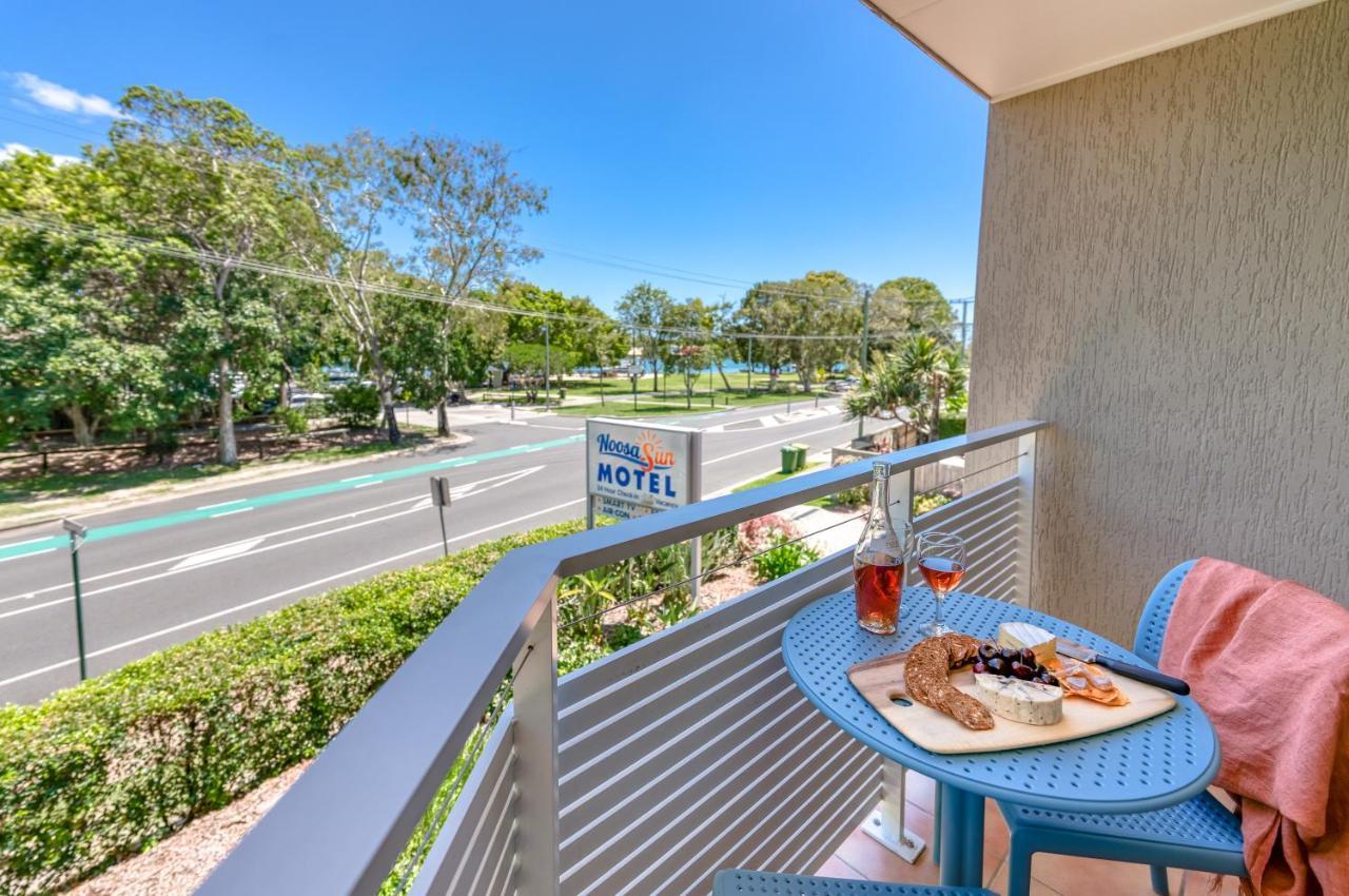 Noosa Sun Motel นูซาวิลล์ ภายนอก รูปภาพ