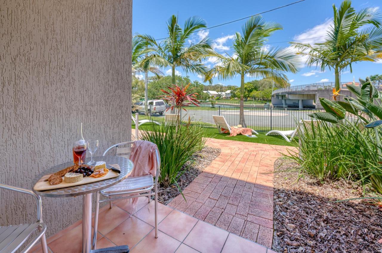 Noosa Sun Motel นูซาวิลล์ ภายนอก รูปภาพ