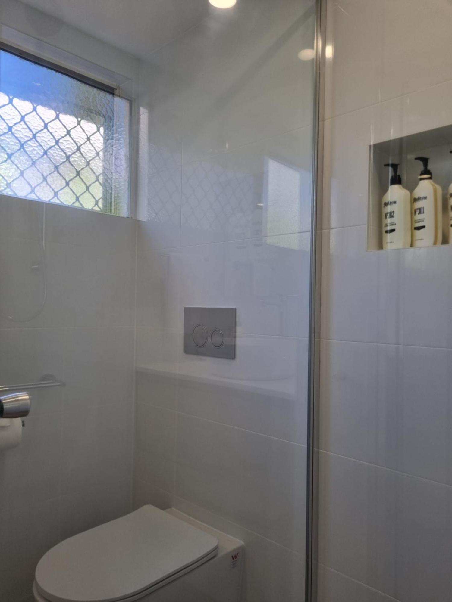 Noosa Sun Motel นูซาวิลล์ ภายนอก รูปภาพ
