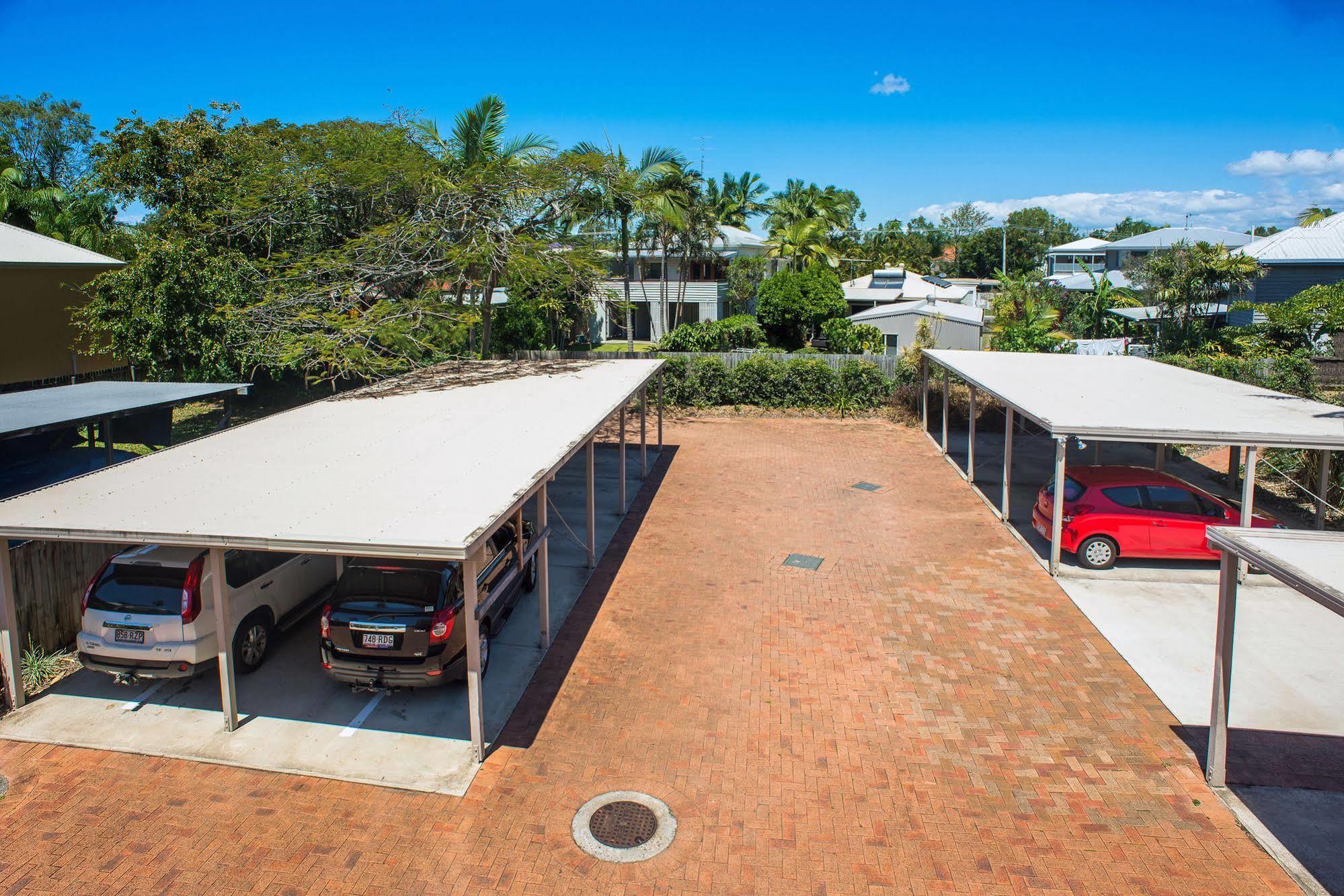 Noosa Sun Motel นูซาวิลล์ ภายนอก รูปภาพ